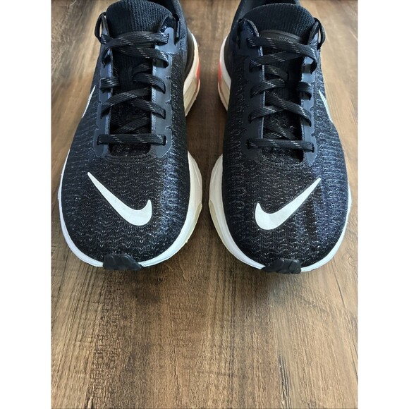 Nike ZoomX Invincible Run Flyknit 3 Black White Women Size 9.5 DR2660-001 - Picture 4 of 7